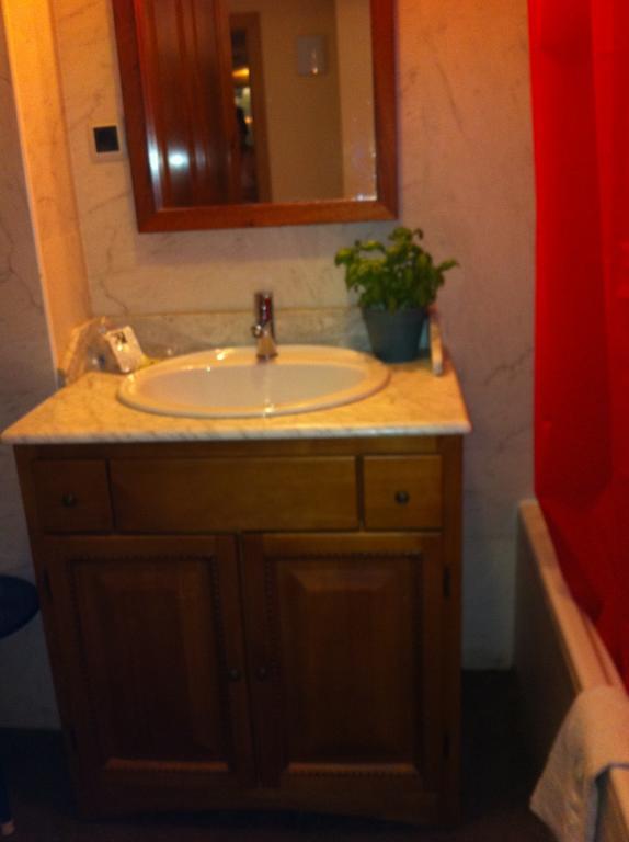 Hotel Villa Romanica Ainsa Room photo